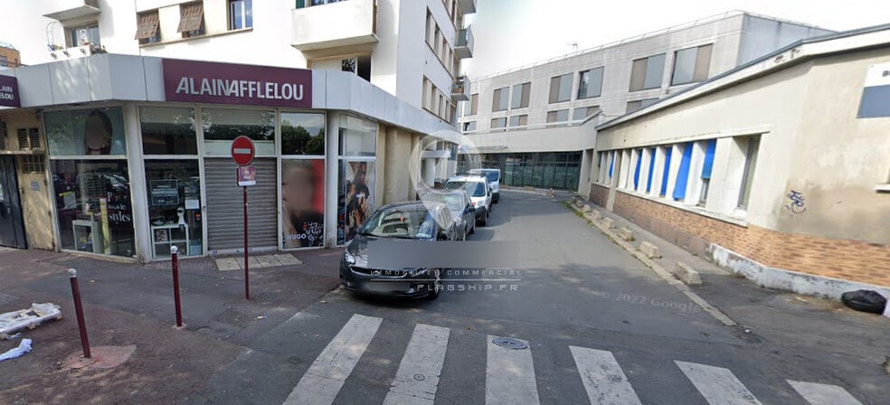 Retail in Bondy to rent - Building Photo - Image 2 of 3