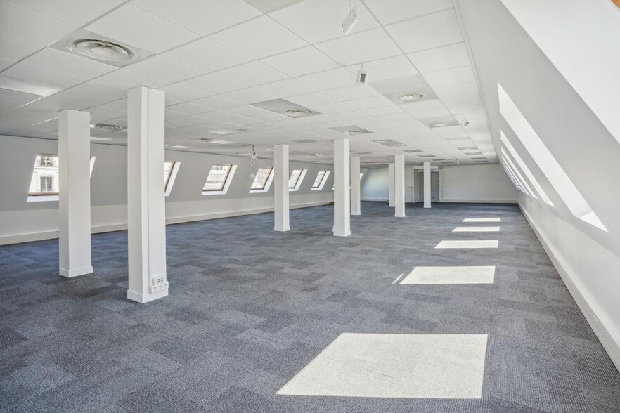 Office in Boulogne-Billancourt to rent - Interior Photo - Image 2 of 13