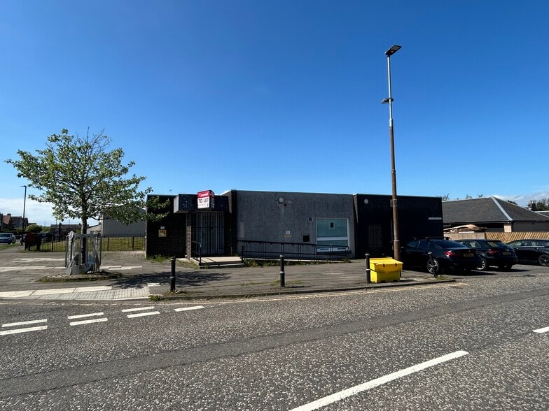 30 Old Liston Rd, Newbridge to rent - Building Photo - Image 1 of 1