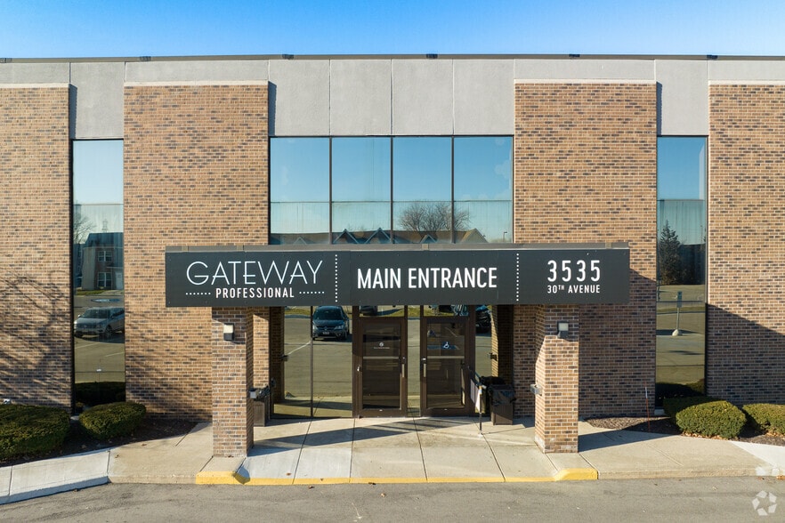 3535 30th Ave, Kenosha, WI to rent - Building Photo - Image 2 of 15