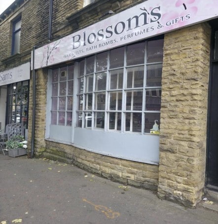 61 Cavendish St, Keighley to rent - Building Photo - Image 1 of 1