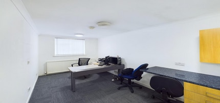 38-40 Belhaven Rd, Wishaw to rent Interior Photo- Image 1 of 2