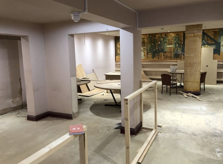 36-38 Station Ln, Havering to rent Interior Photo- Image 1 of 5