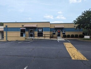 2000 W Broad St, Athens, GA for rent Building Photo- Image 1 of 6