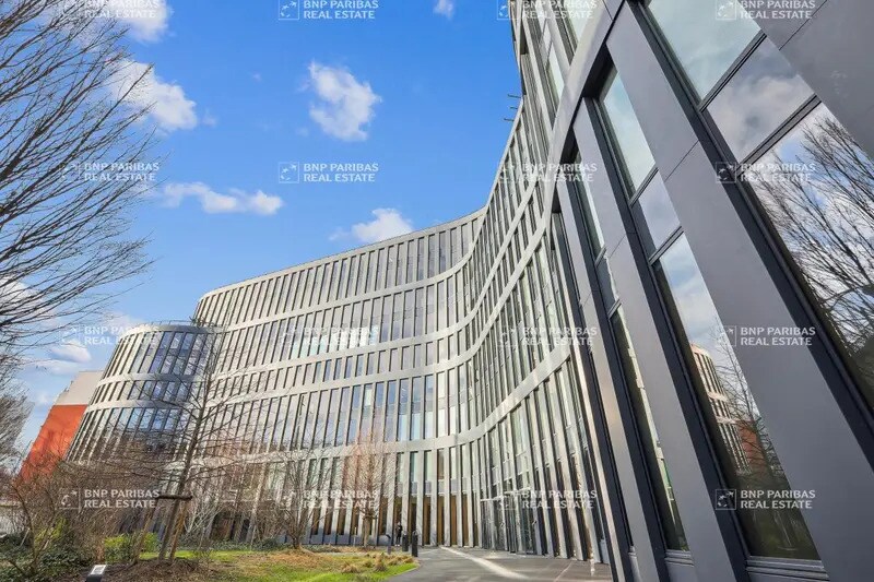 14-16 Boulevard Garibaldi, Issy-les-Moulineaux to rent - Building Photo - Image 2 of 15