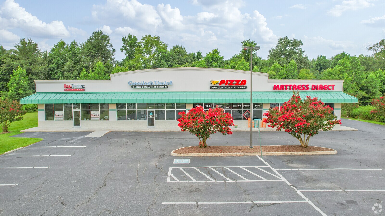 112 Currituck Commerical Dr, Moyock 27958 OfficeRetail for Rent