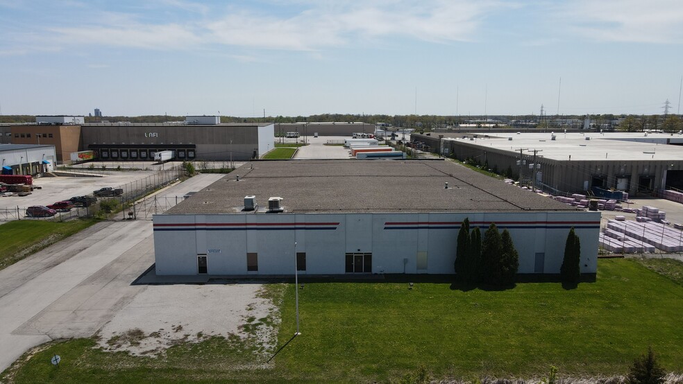 2121 Research Dr, Fort Wayne, IN for sale - Building Photo - Image 1 of 1