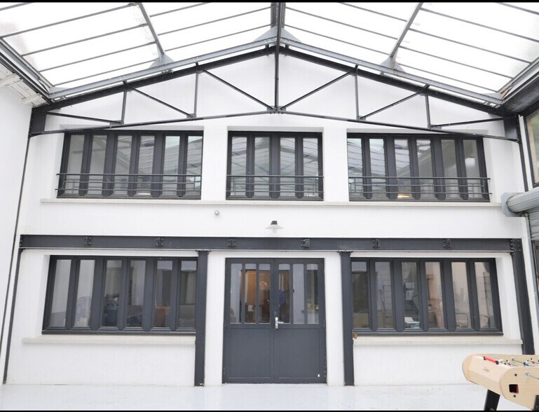 Office in Montreuil for sale - Building Photo - Image 2 of 7