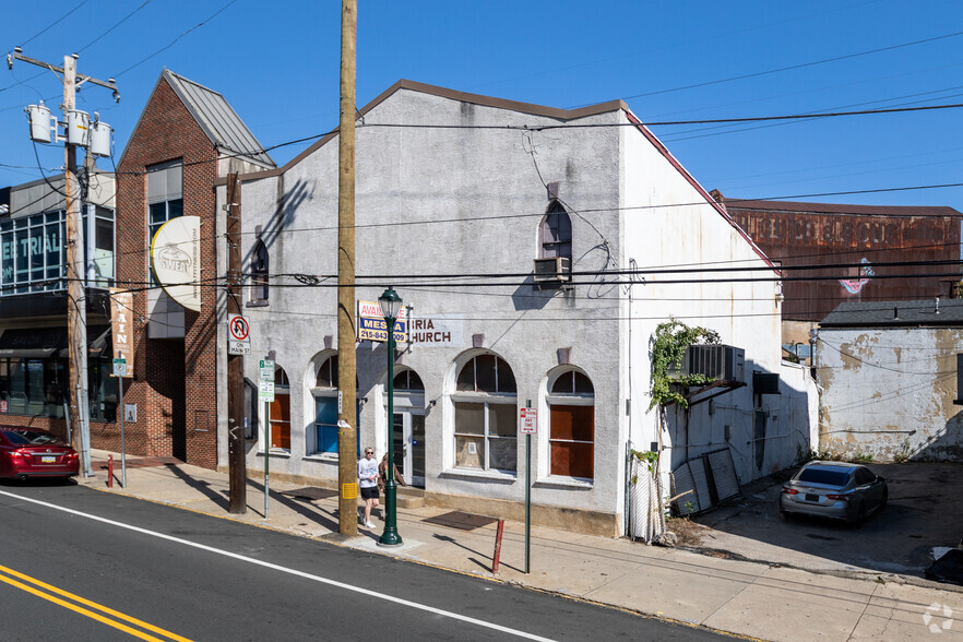 4147-4149 Main St, Philadelphia, PA for rent - Primary Photo - Image 1 of 6