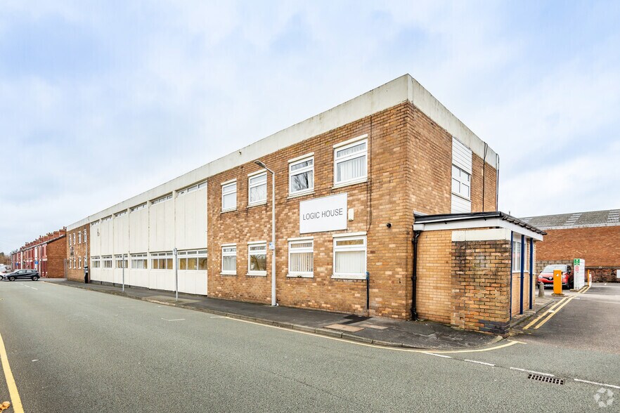 Central St, St. Helens for sale - Building Photo - Image 3 of 9