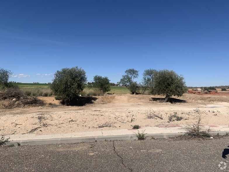 Avenida Aristóteles, s/n, Cobisa, Toledo for sale - Primary Photo - Image 1 of 4