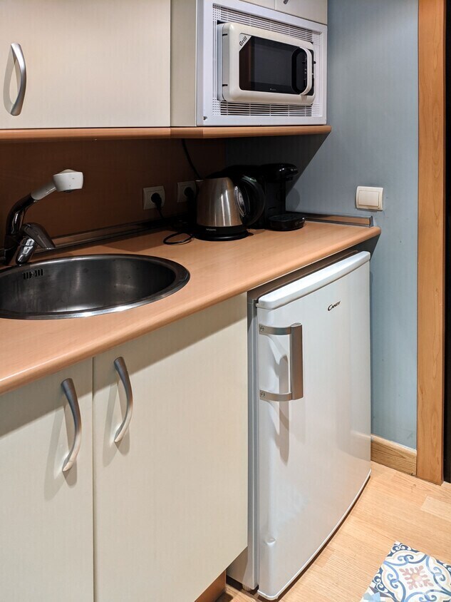 Calle Ebro, 10, Alcobendas, MAD 28100 - Unit 01 -  - Interior Photo - Image 2 of 12