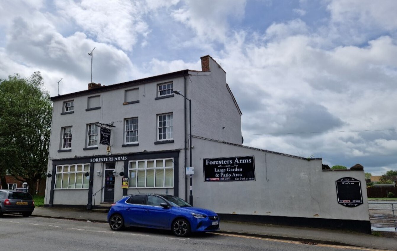 47 Crompton St, Warwick for sale Building Photo- Image 1 of 1