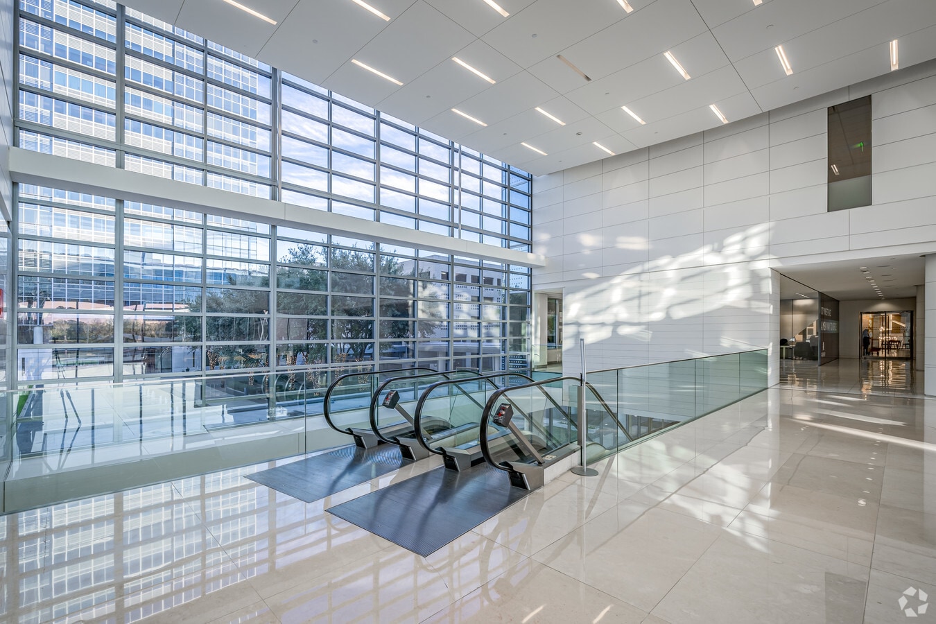 2101 CityWest Blvd, Houston 77042 Industrious Houston UK