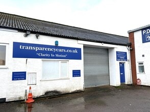 107 Summerway, Exeter to rent Building Photo- Image 1 of 2