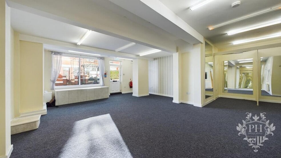 22 Jubilee Rd, Middlesbrough for sale - Building Photo - Image 2 of 18