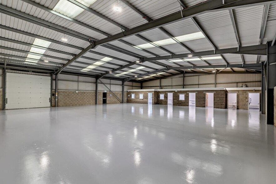 Daten Ave, Warrington to rent - Building Photo - Image 3 of 8