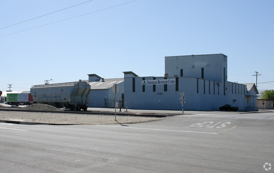 5177 Chino Ave, Chino, CA for rent - Building Photo - Image 3 of 9