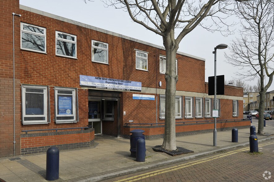 3 Mandeville St, London for sale - Primary Photo - Image 1 of 1