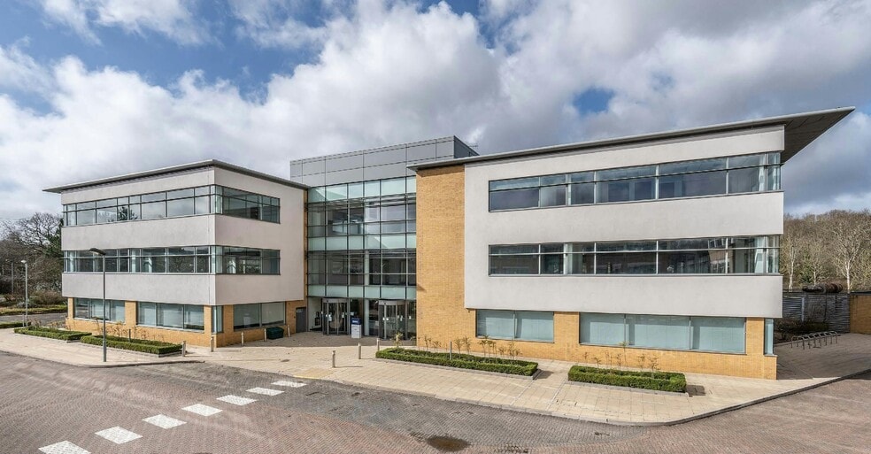 3000 Parkway, Fareham for sale - Building Photo - Image 2 of 8