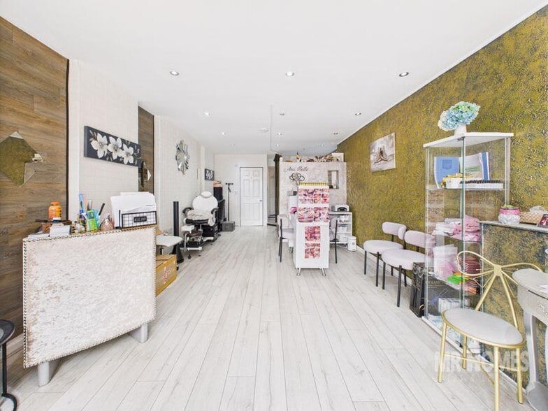 330 Cowbridge Road East, Cardiff to rent - Building Photo - Image 2 of 13