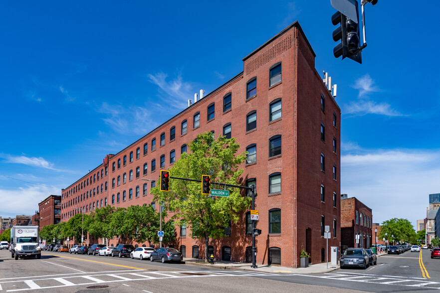 519 Albany St, Boston, MA for rent - Primary Photo - Image 1 of 4