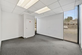 5800-5860 Hannum Ave, Los Angeles, CA for rent Building Photo- Image 1 of 5