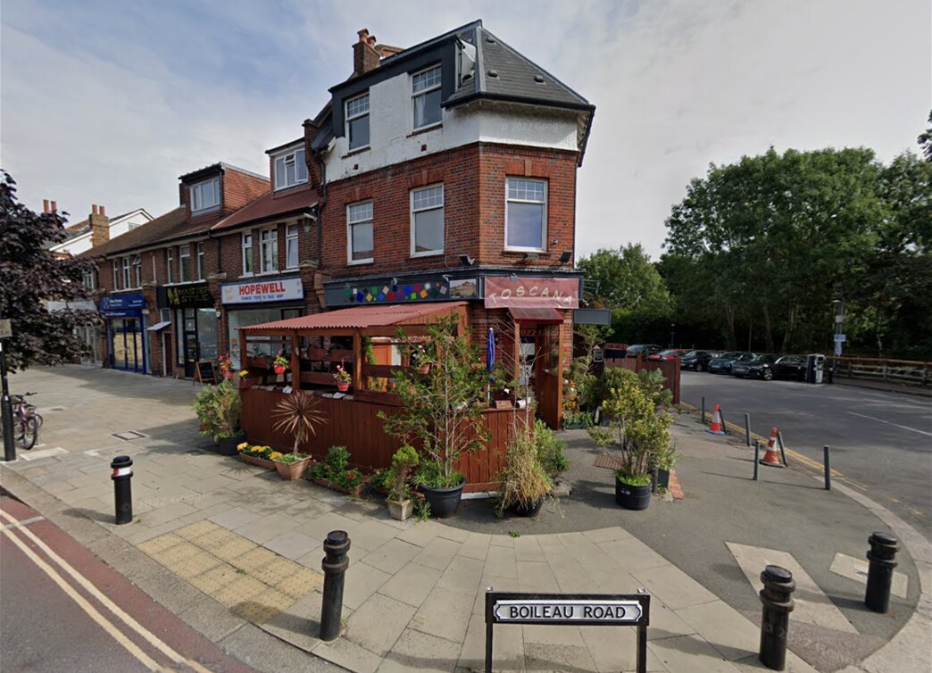 5 Boileau Rd, London for sale Primary Photo- Image 1 of 1