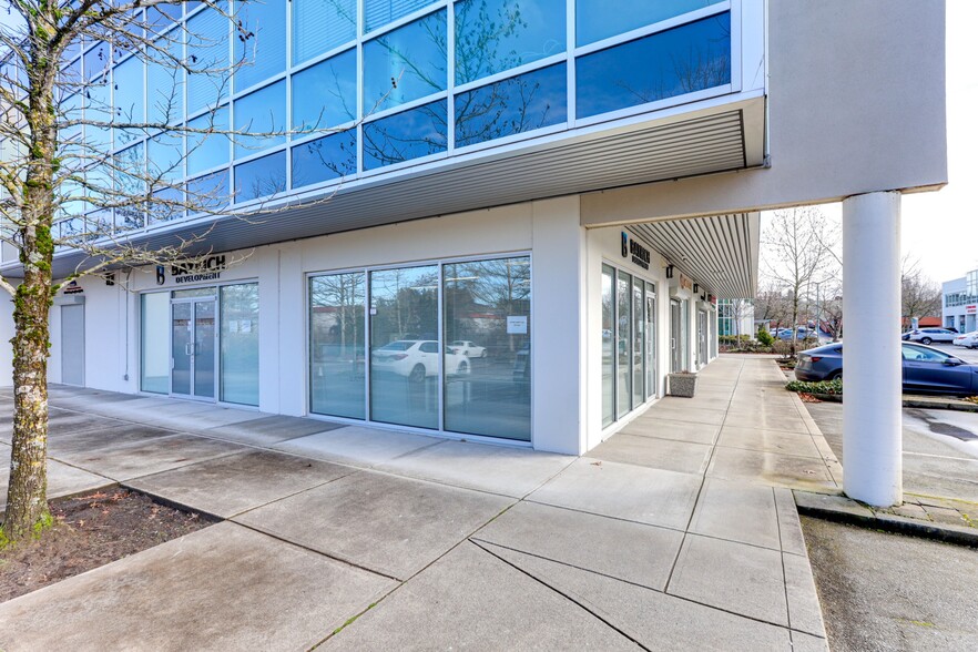 140-8600 Cambie Rd, Richmond, BC for rent - Primary Photo - Image 1 of 9