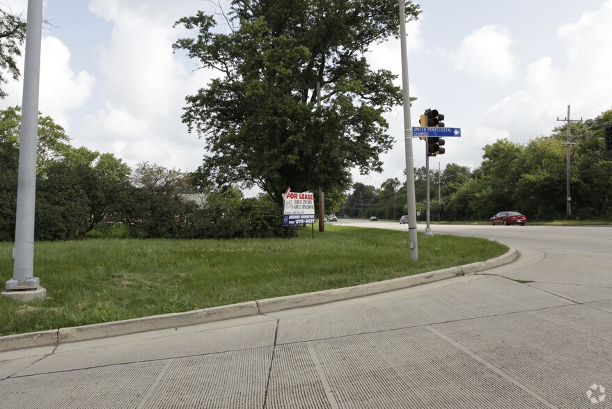 Rt 59 & Schick Rd, Bartlett, IL for rent - Primary Photo - Image 1 of 2