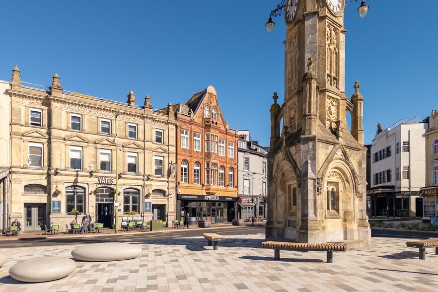 15-16 The Strand, Torquay for sale - Building Photo - Image 2 of 8