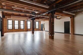 601 S LaSalle St, Chicago, IL for rent Interior Photo- Image 1 of 7