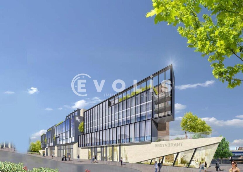 Office in Melun for sale - Building Photo - Image 1 of 3