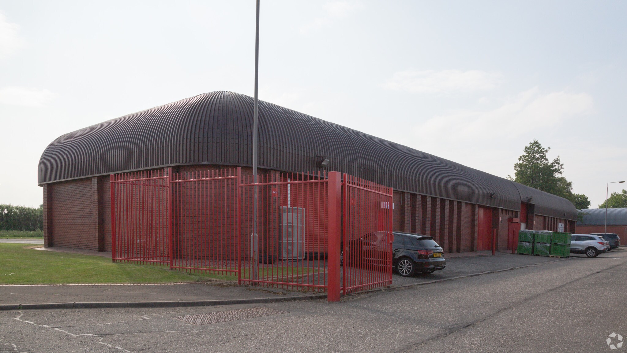 259-265 Dalmarnock Rd, Glasgow for sale Primary Photo- Image 1 of 1