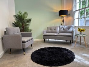 2 Catherine Pl, London to rent Interior Photo- Image 2 of 14