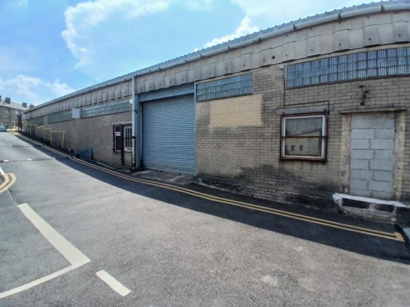 Unit 1a Simpson St, Burnley for sale Primary Photo- Image 1 of 8