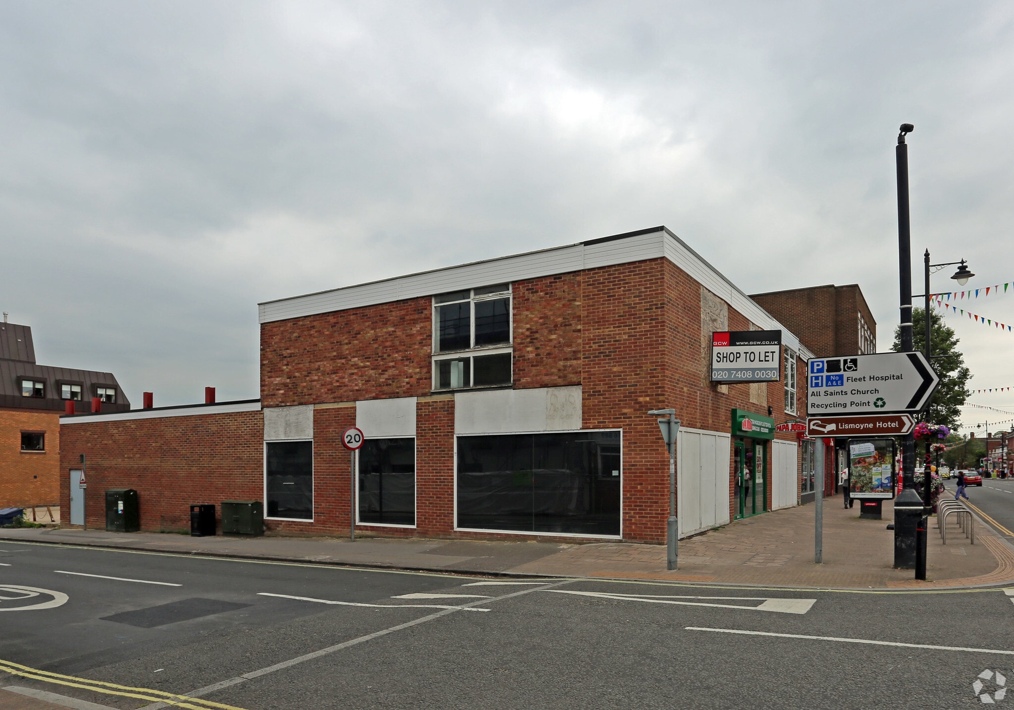 181-183 Fleet Rd, Fleet for sale Building Photo- Image 1 of 1