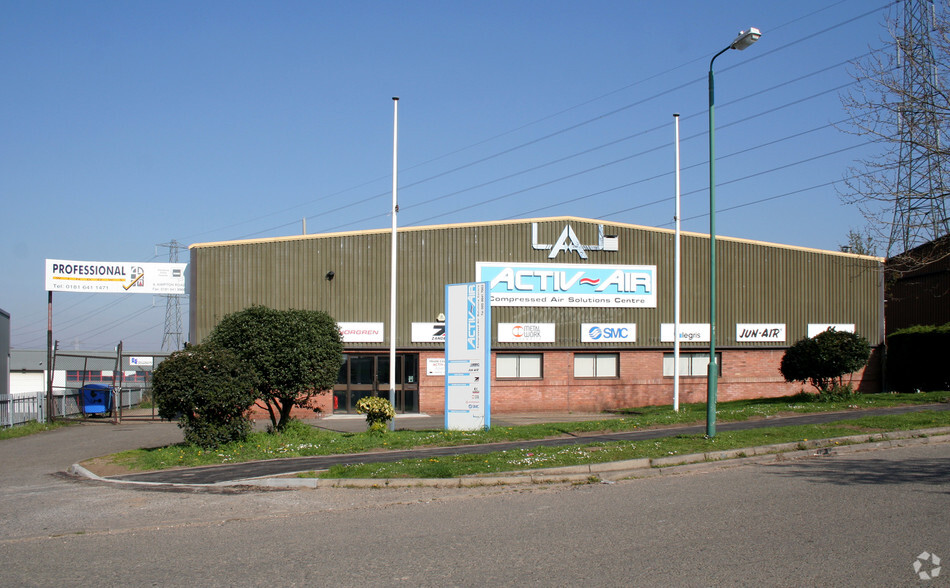 9 Kimpton Rd, Sutton for sale - Primary Photo - Image 1 of 1