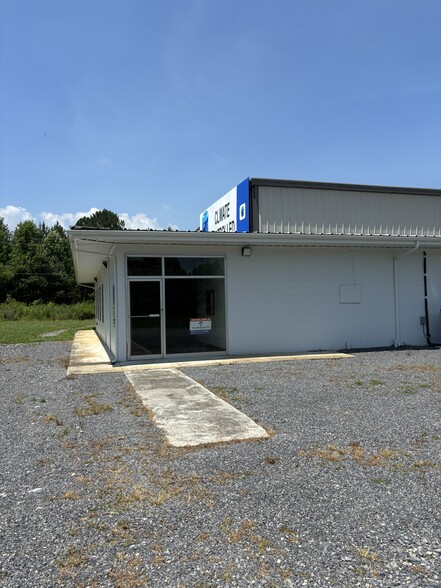 3323 Cosby Hwy, Cosby, TN for rent - Building Photo - Image 1 of 3