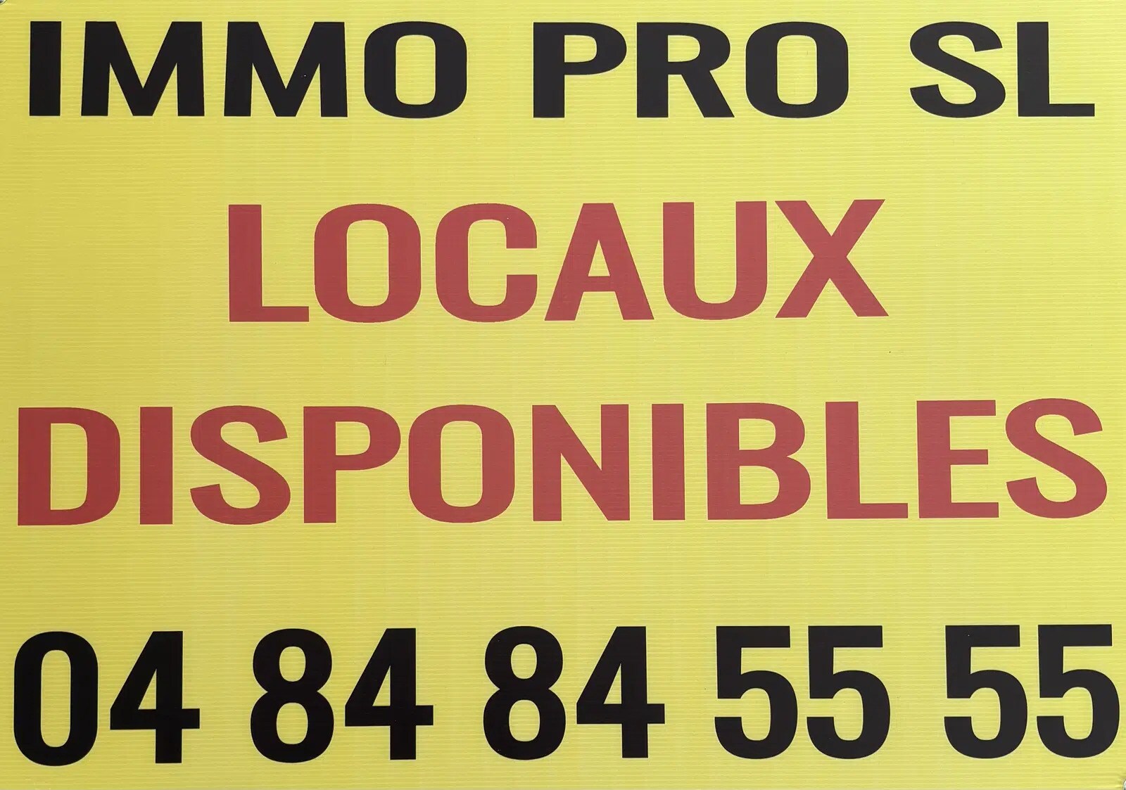 Industrial in Vitrolles to rent Primary Photo- Image 1 of 2