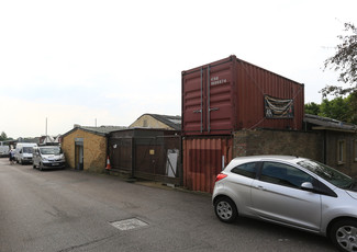 More details for 7-9, 11 Bowlers Croft, Basildon - Industrial for Rent