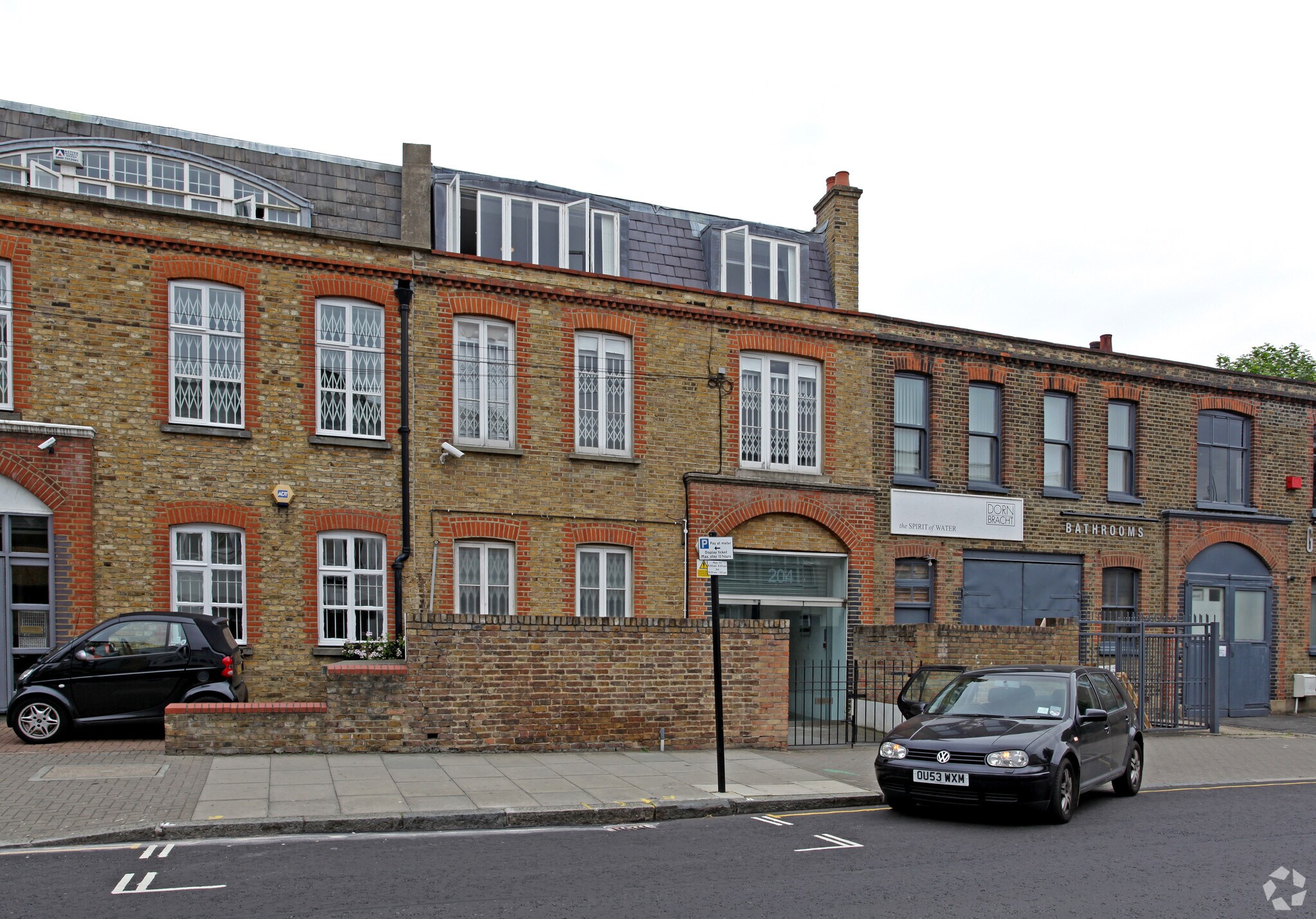 204 Latimer Rd, London for sale Primary Photo- Image 1 of 1