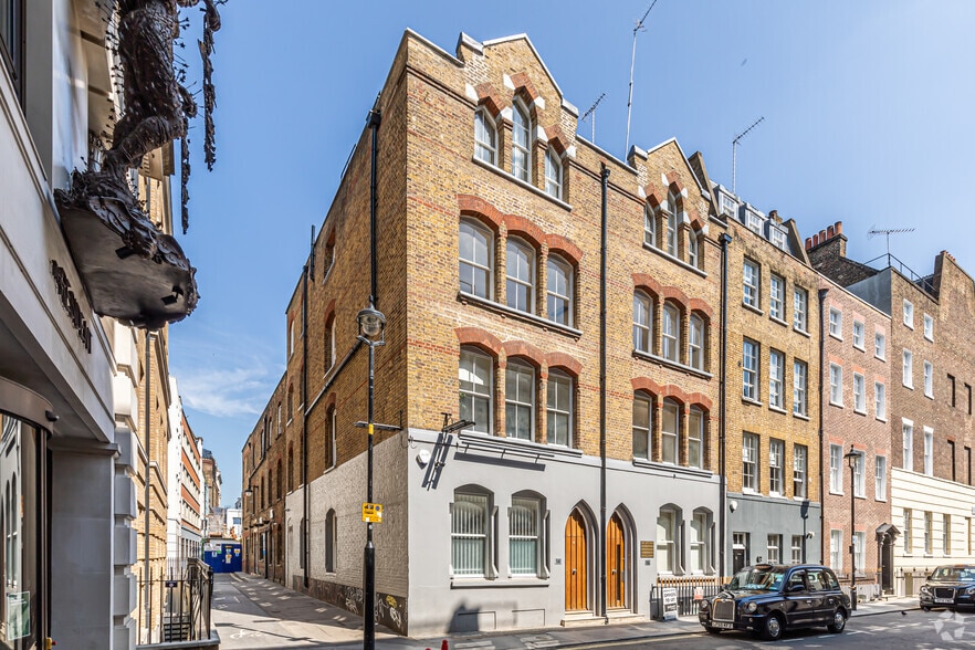 14-15 Carlisle St, London to rent - Primary Photo - Image 1 of 4