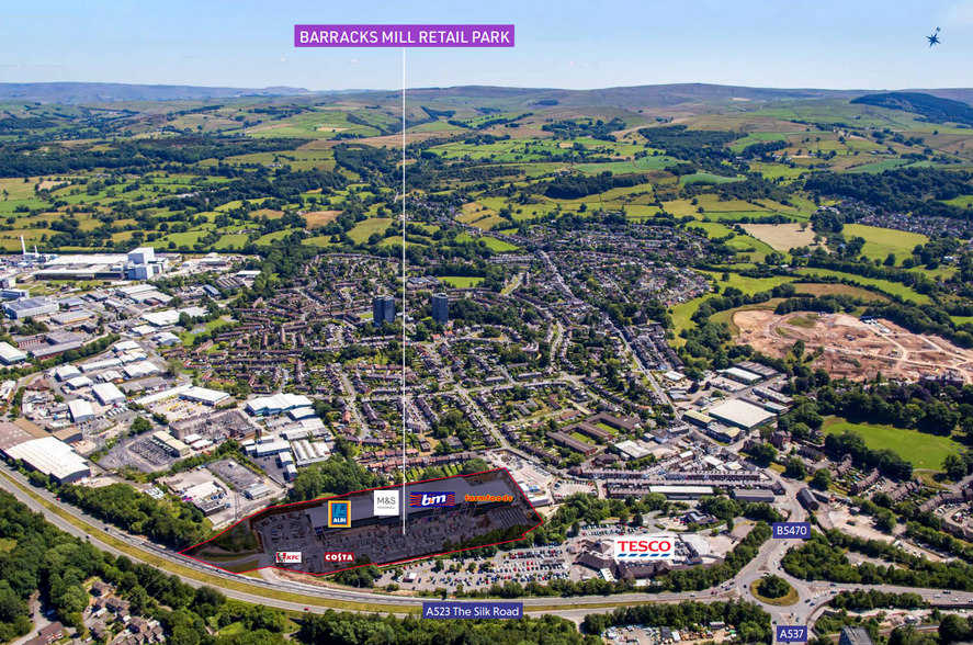 Barracks Mill Retail Park Investment. portfolio of 3 properties for sale on LoopNet.co.uk - Aerial - Image 2 of 7