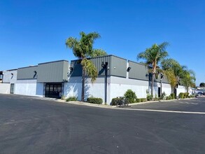 2416 S Main St, Santa Ana, CA for rent Building Photo- Image 1 of 4