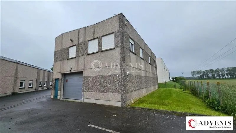 Location Local d'activités 412 m² - Photo 1