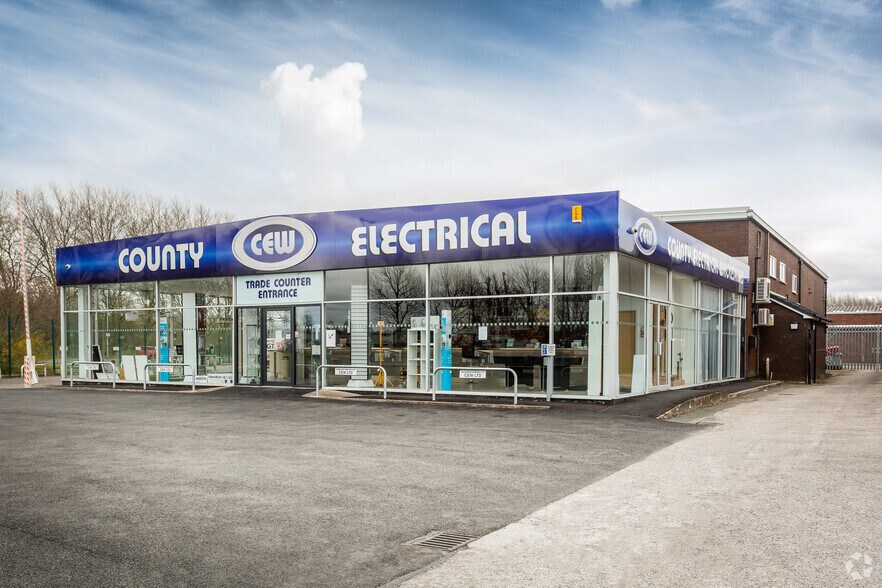 Holmesfield Rd, Warrington for sale - Building Photo - Image 1 of 1