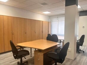 Office in Toledo, Toledo to rent Interior Photo- Image 1 of 5
