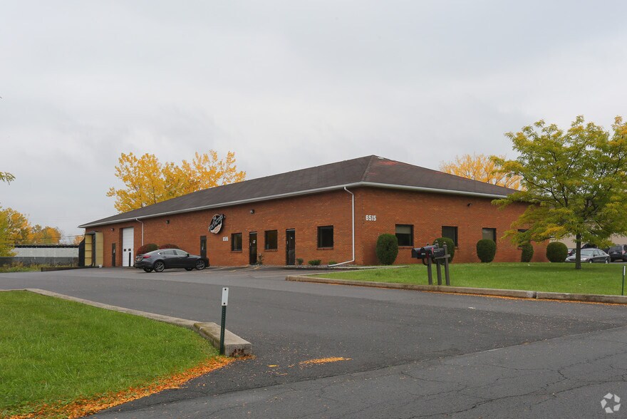 6515 Basile Rowe, East Syracuse 13057 | LoopNet UK