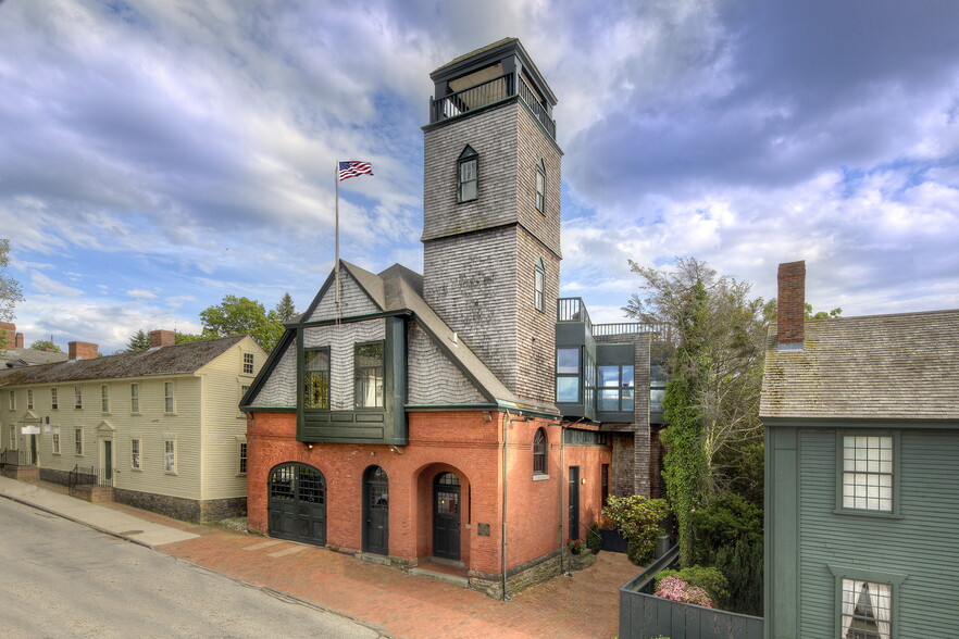 25 Mill St, Newport, RI for sale - Building Photo - Image 1 of 1